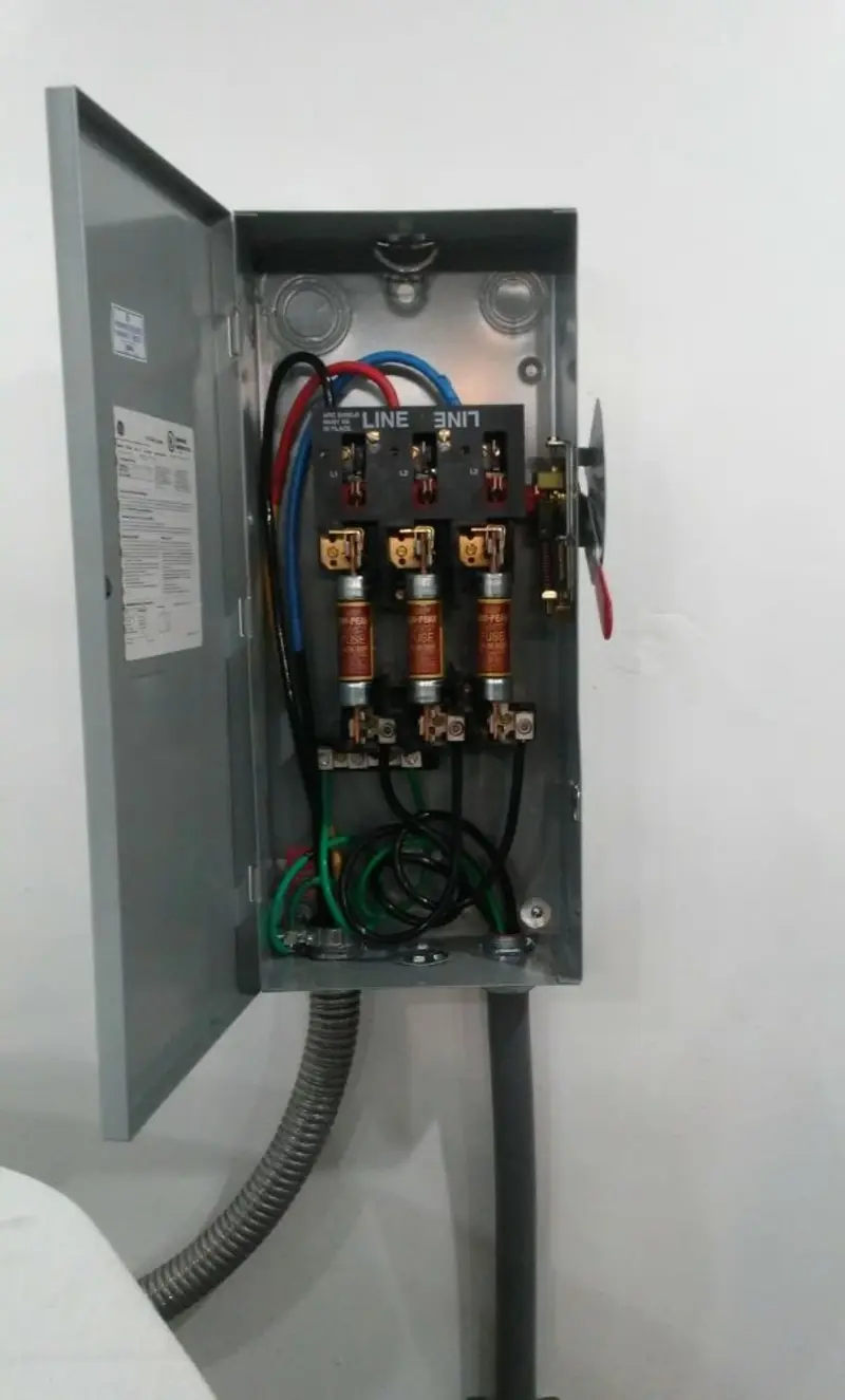 Three-phase disconnect switch installed for Electrical Wiring & Rewiring in Sutherlin